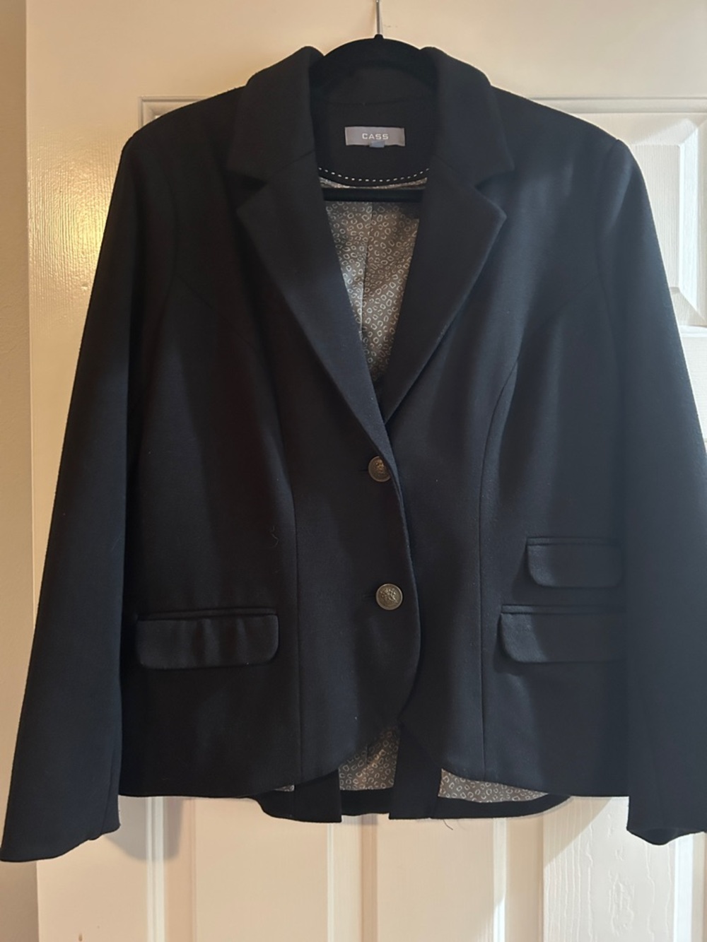 CASS Black Women's Tailored Blazer Jacket